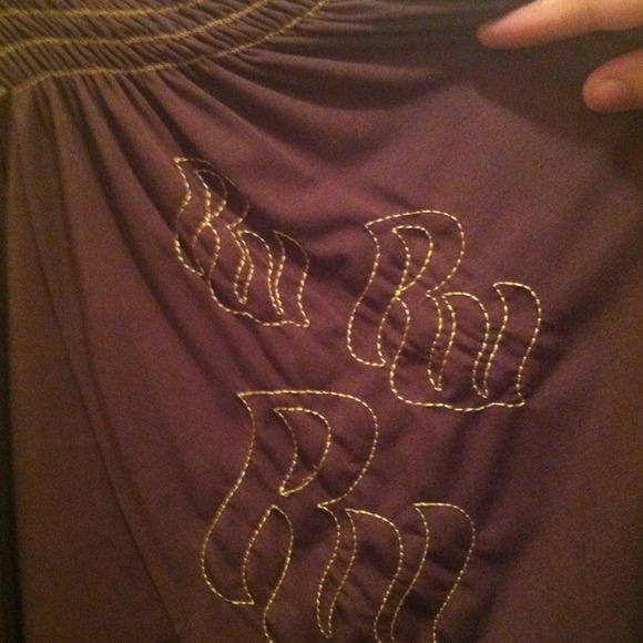 Top - Picture 2 of 4