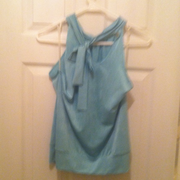 Top - Picture 2 of 2