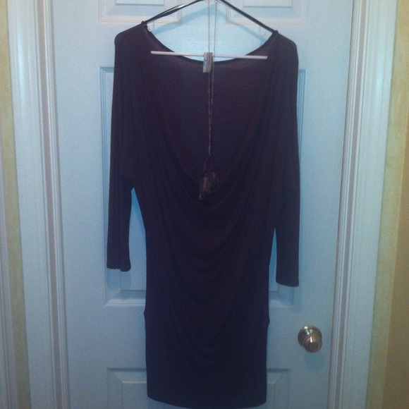 Dress - Picture 1 of 2