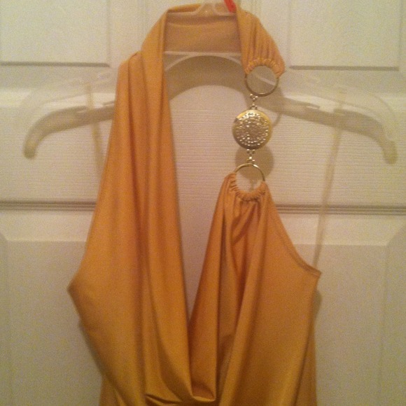 Top - Picture 2 of 2