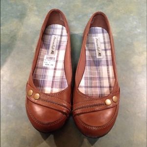 RESERVED FOR CSNLPN American Eagle brown flats