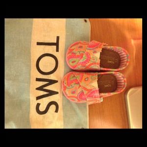 SOLD! Brand new Baby TOMS shoes. Never been worn.