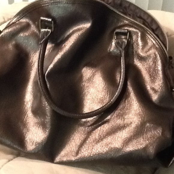 ****SOLD**** Large Handbag - Picture 3 of 3