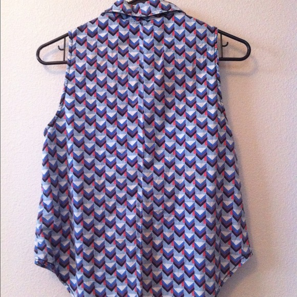 Collared top - Picture 3 of 4