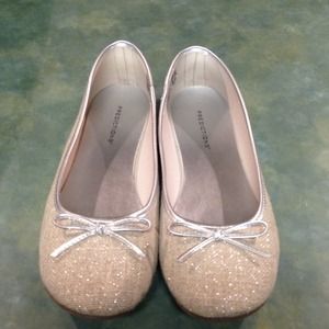 *Reserved: @2011sniffles88* ballet flats