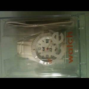 Reserved for @misspetite1987