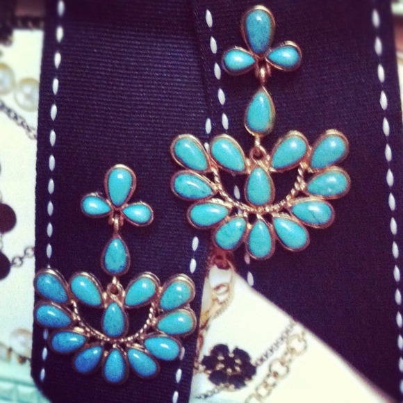 Amrita Singh Green Turquoise Earrings