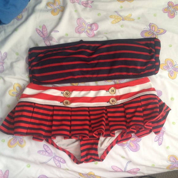 bathing suit