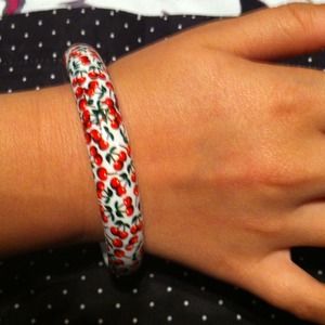 🍒Cute cherry bangle bracelet 🍒