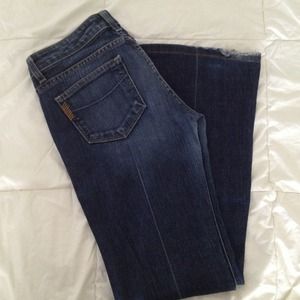 🚫🚫SOLD 🚫🚫🚫Paige Jeans. Classic wash jeans