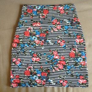 ***Sold***Cute skirt
