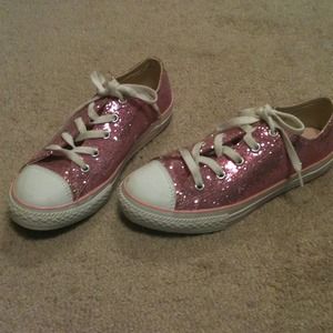 💖 Converse Sneakers 💖