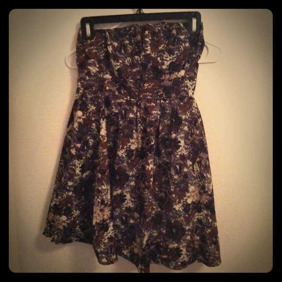 ! SOLD !Dressy dress