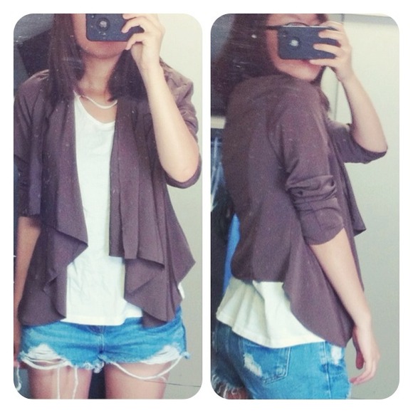 💢SOLD💢BNWOT F21 blazer