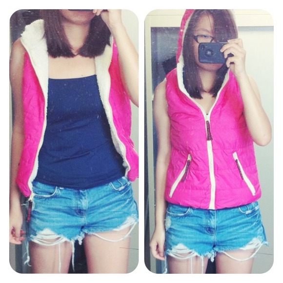 Hot pink sleeveless jacket