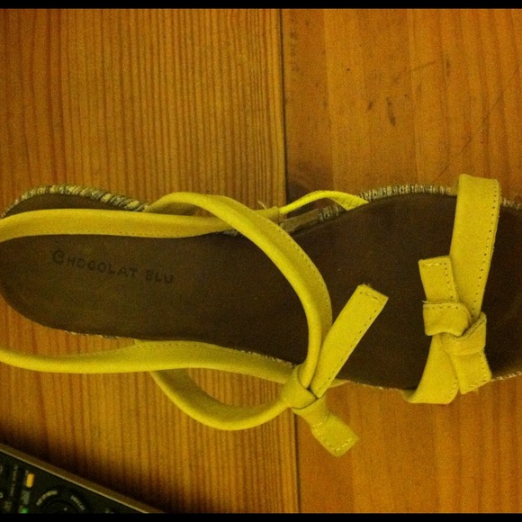 Chocolate Blu Wedges. Never worn - Picture 2 of 3