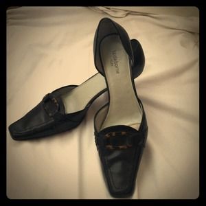 Liz Claiborne black shoes.