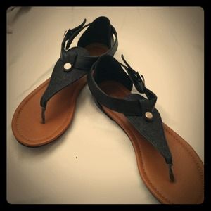 Versatile black sandals, never worn.