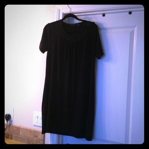 Black short sleeved dress.