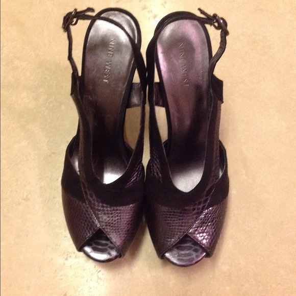 Nine West gray & black suede high heels 71/2M.