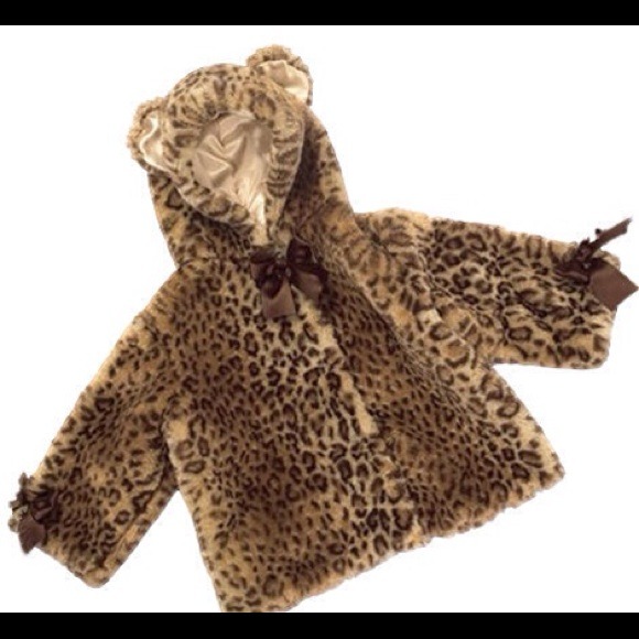 SOLD: Little girls Leopard Coat