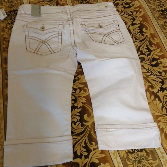 Pants - Picture 2 of 3