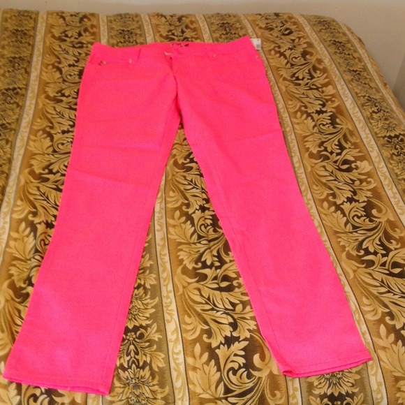 Pants - Picture 3 of 3