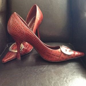 BCBG Girls pumps