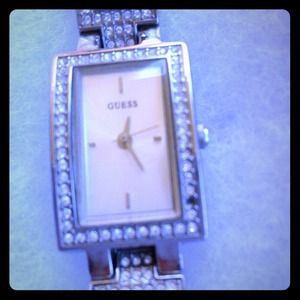 ❌SOLD/BUNDLED❌GUESS watch