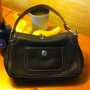 ⬇REDUCED⬇Coach Handbag