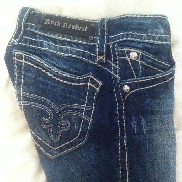 Rock Revival Capris