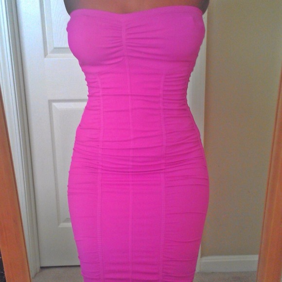 💥Sold💥Bebe tube top dress