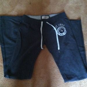 Reservee! Abercrombie and Fitch sweats!