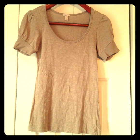 **SOLD** Gray top