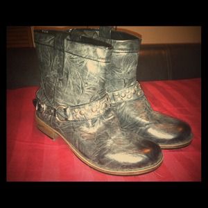 Grey/pewter booties. FINAL reduction.