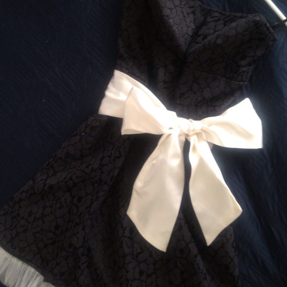 Night dress - Picture 2 of 2