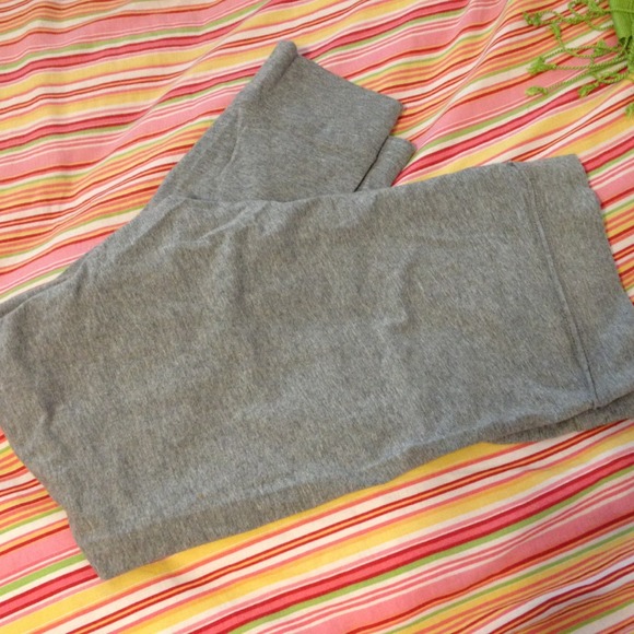 Grey Capri Leggings