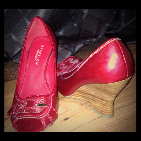 Dress wedges