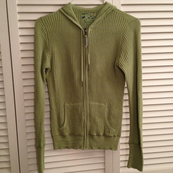 Green zippered hoody sweater.