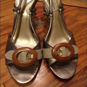💋$$ REDUCED!💋Via Spiga metallic sling wedges!