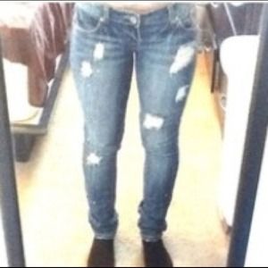 ❌SOLD❌Almost Famous Jeans