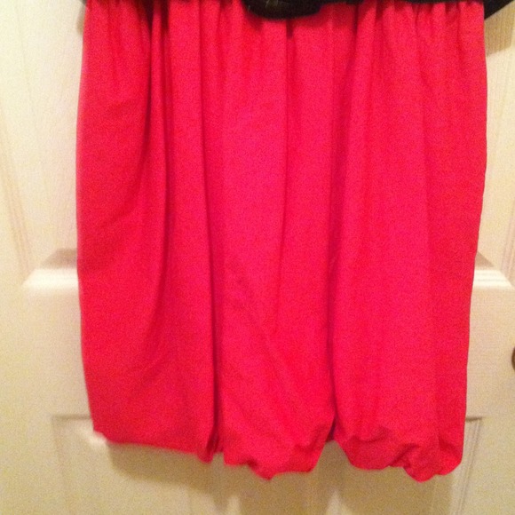 Dress - Picture 3 of 3