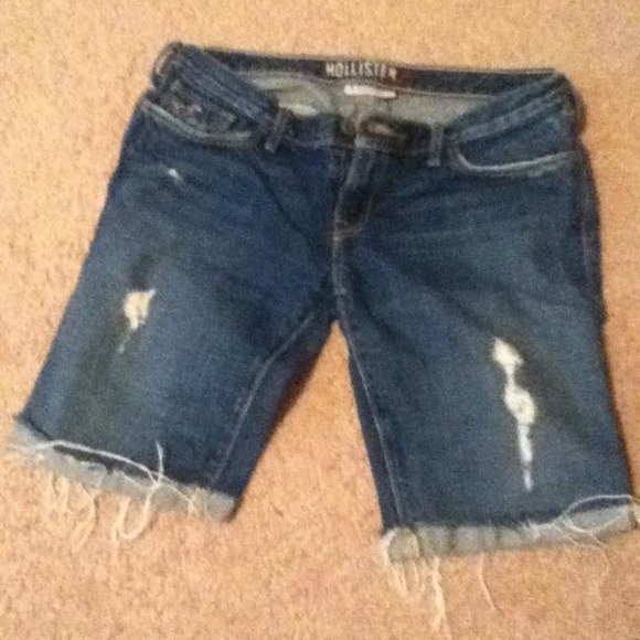 Hollister Bermudas