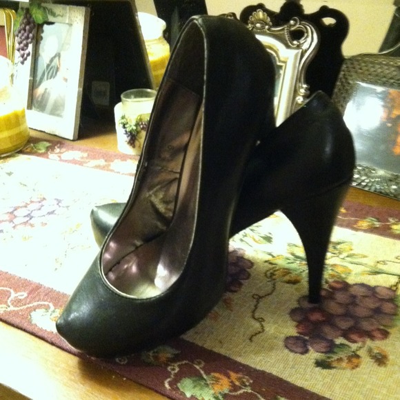 Black platform shoes