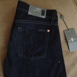 Sz 26 7 for all mankind. NWT.