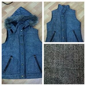 Outerwear - âReservedâHerringbone style vest Outerwear - âReservedâHerringbone style vest