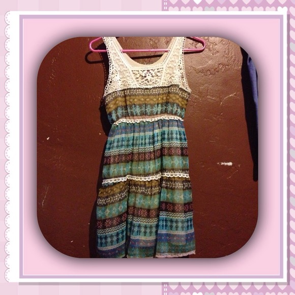 🔴Bundled🔴Crochet dress