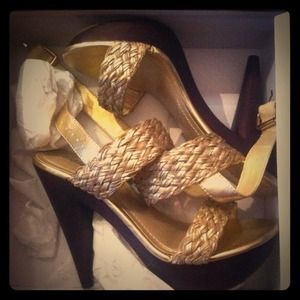 Breckelle's  braided gold heels