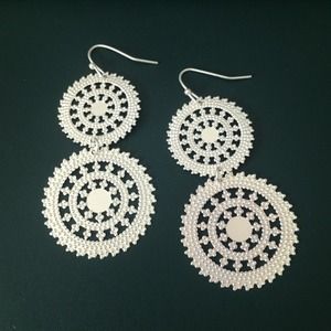 Silver filigree disk earrings