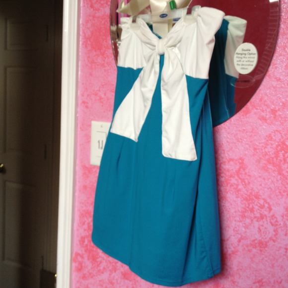 Trade reserved!! Yellow top/blue dress!